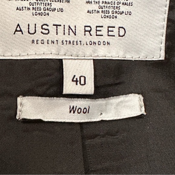 AUSTIN REED Wool-Blend Black Blazer British Tailoring Careerwear UK 40 US 10 - Picture 10 of 13